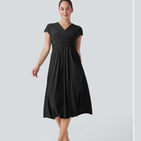 HALARA Classic Black Dress - Picture 1 of 4